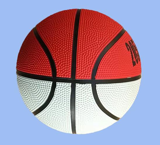 选择适合孩子的篮球 4号、5号规格及高弹牛皮材质全解析